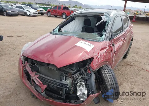 2018 Nissan Kicks Sv z USA, uszkodzony, nr VIN 3N1CP5CU0JL542744